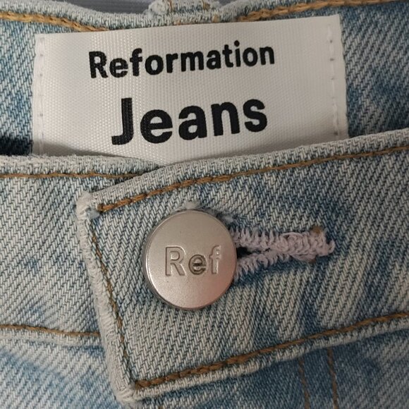 Reformation Julia High Cigarette Jeans Keys Wash Size 31 Inseam 30 ins - Picture 3 of 3